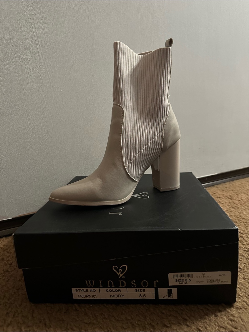 Windsor Ivory Pointed Toe Knit Shaft Block Heel Bootie